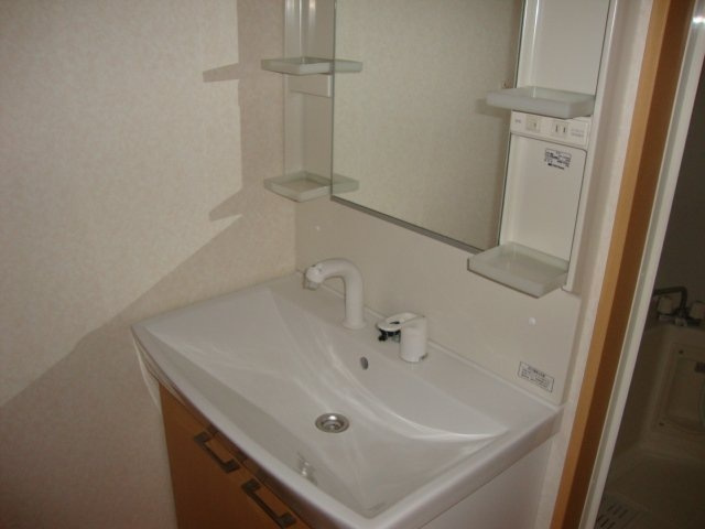 パルジェ紘の独立洗面台|洗髪洗面化粧台