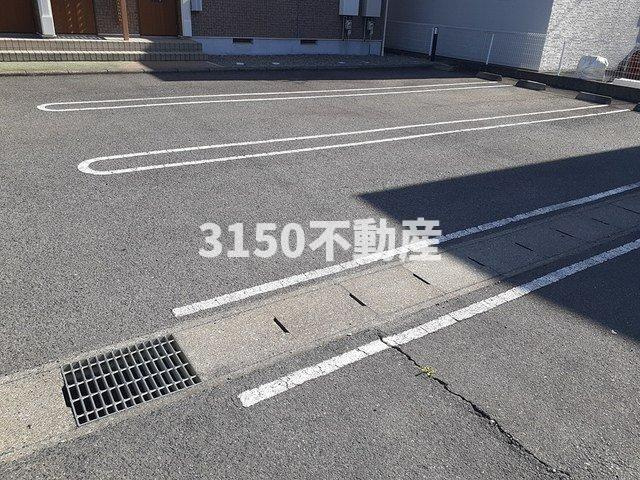 エントピア・ハイム　Ａの駐車場