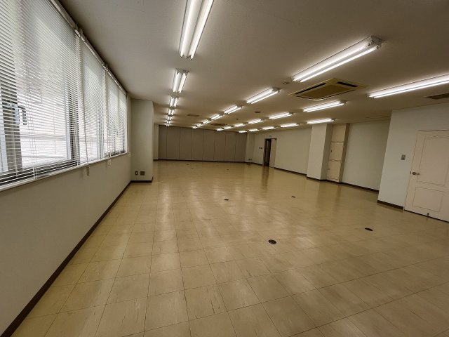 アクティブビルの内装