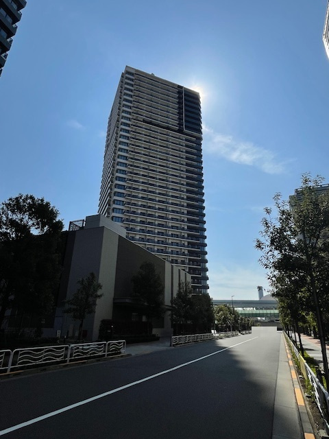 シティタワーズ東京ベイウエストタワーの外観