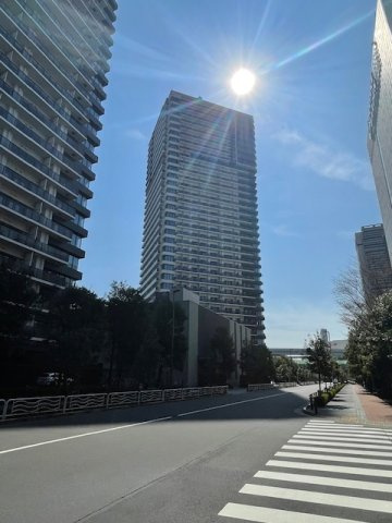 シティタワーズ東京ベイウエストタワーの外観