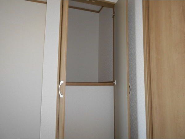 シュッドポミエの収納