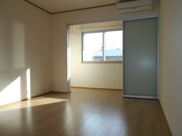 シュッドポミエの居間・リビング