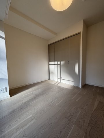 イトーピア夙川結善町の洋室|洋室約5.1帖のお部屋です