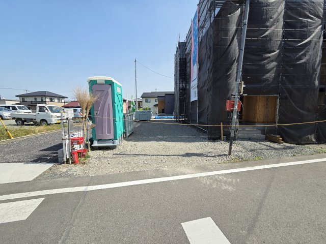 新築　みどり市大間々町大間々第13　クレイドルガーデン　1号棟の駐車場|現地写真　駐車スペースは並列2台+2台分可能です！
