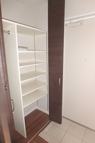 オーキッドレジデンス両国Ⅱの収納