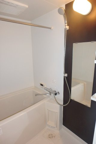 オーキッドレジデンス両国Ⅱの浴室