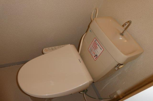 ジョイファミリー総社Bのトイレ|ウォシュレット