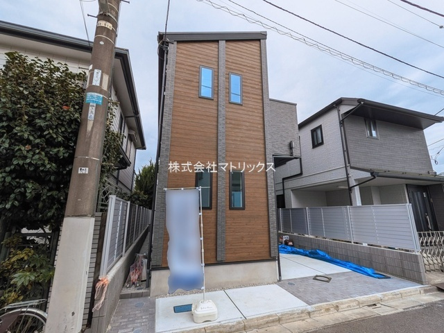 練馬区石神井町8丁目　土地31坪超　省エネ大型住宅　限定1棟の外観