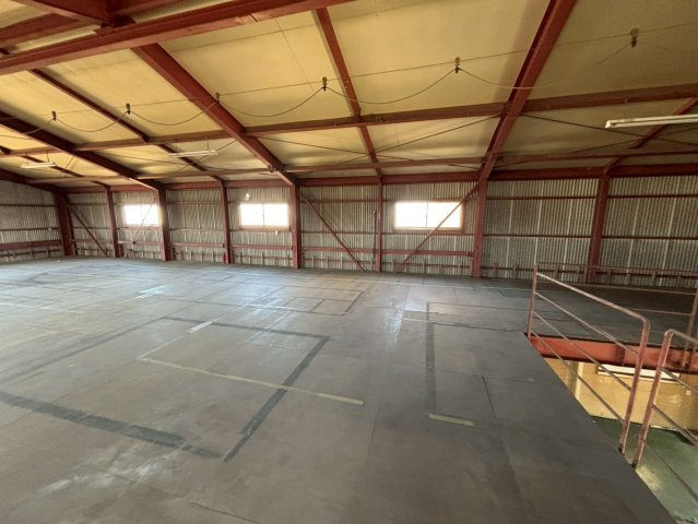 西尾市上矢田町貸倉庫の内装