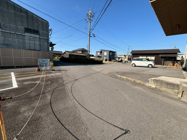西尾市上矢田町貸倉庫の周辺