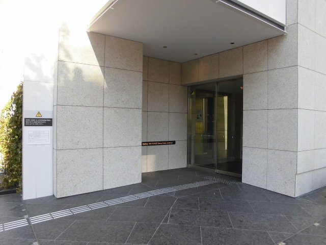 Brillia THE TOWER TOKYO YAESU AVENUEのエントランス