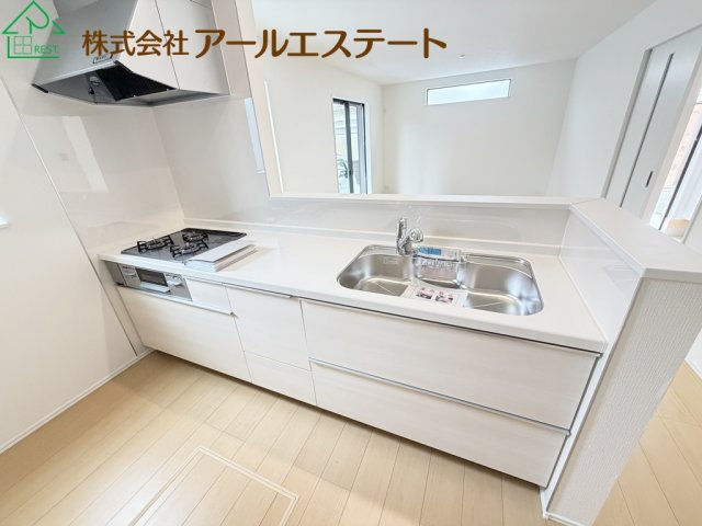 加古川市東神吉町出河原　　新築戸建のキッチン