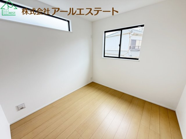 加古川市東神吉町出河原　　新築戸建の子供部屋