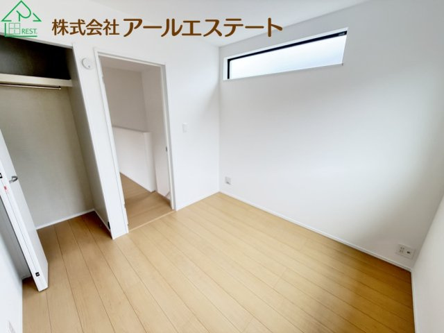 加古川市東神吉町出河原　　新築戸建の寝室