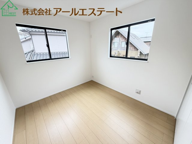 加古川市東神吉町出河原　　新築戸建の子供部屋