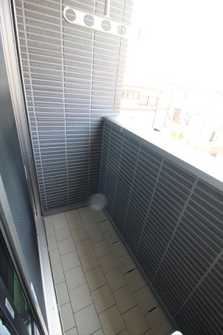 【バルコニー】