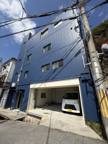 鶯橋マンションの外観