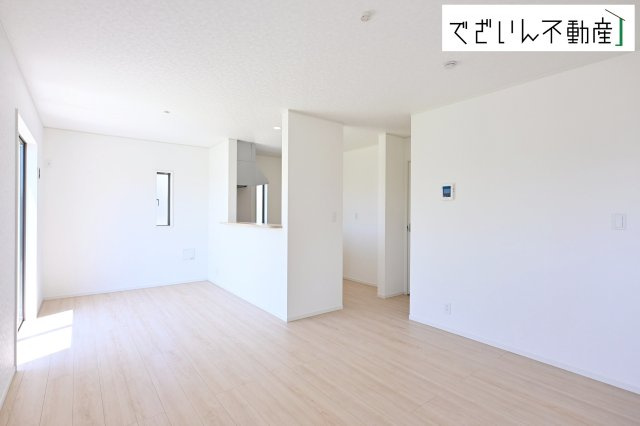 【居間・リビング】 | CRADLE GARDEN深谷市中瀬第1　新築住宅 | ≪2号棟≫
現地(2026年7月撮影)