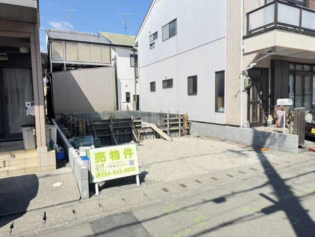 駿河区　新川2丁目　新築住宅　４ＬＤＫの外観|2026.3.16　建設中