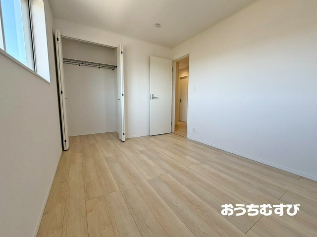 春日井市岩成台第7(全2棟)の洋室