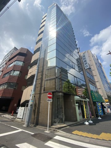 須田町パークビルの外観