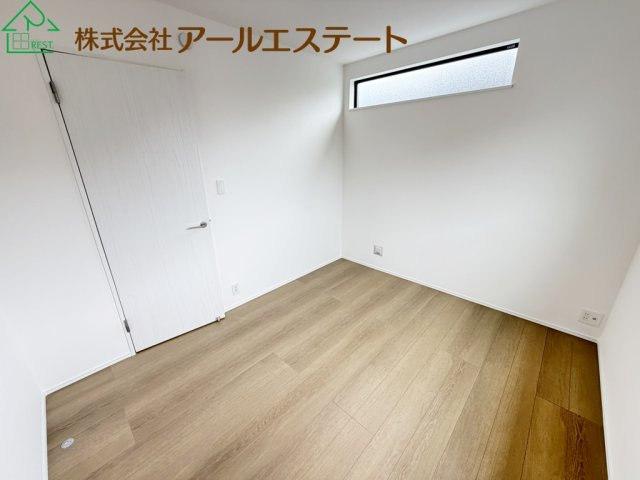 加古川市東神吉町出河原　　新築戸建の子供部屋