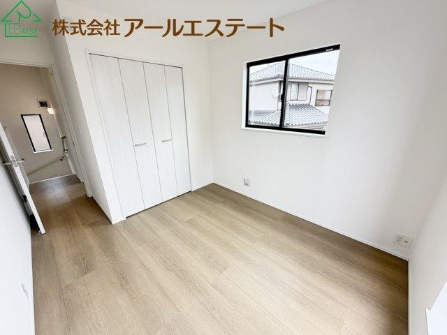 加古川市東神吉町出河原　　新築戸建の子供部屋