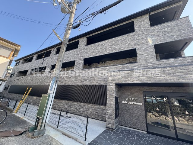 神戸市垂水区城が山５丁目のアパートの外観