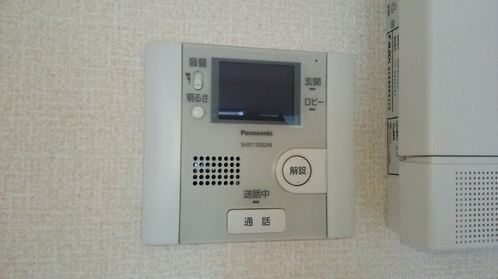 ロイヤルクレッセント西登戸参番館のセキュリティ