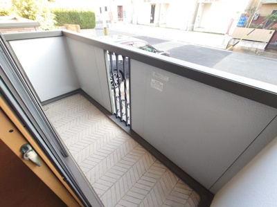 【バルコニー】 | TYPHOON【名古屋市賃貸・エアコン付】