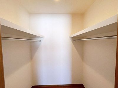 【収納】 | TYPHOON【名古屋市賃貸・エアコン付】
