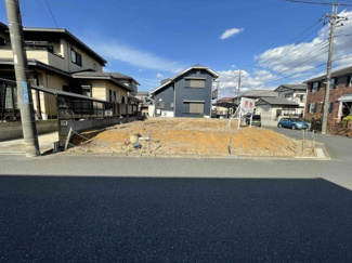 【外観】 | 千葉市若葉区若松台２丁目 | 南角地の整形地につき日当たり良好です♪