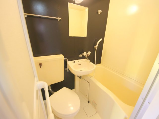 シングルモアの浴室