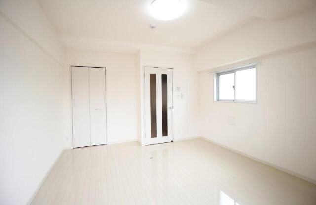 ノールお茶の水の居間・リビング