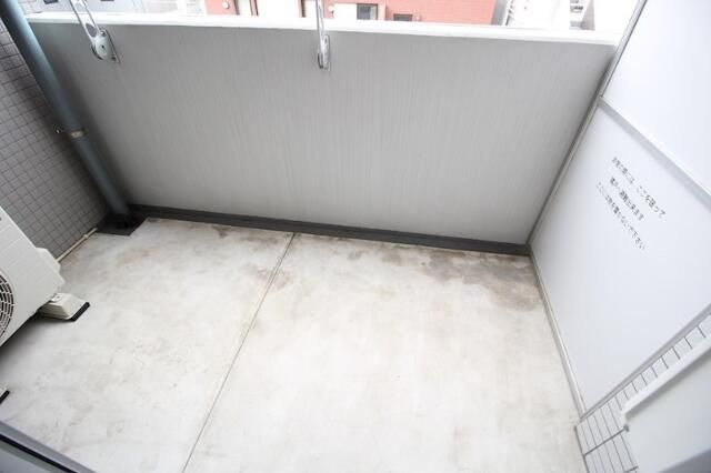 ノールお茶の水のバルコニー