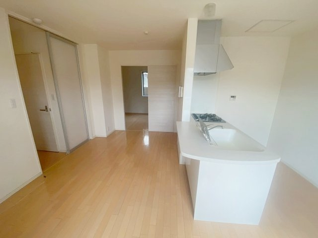 メゾングランデュールの居間・リビング