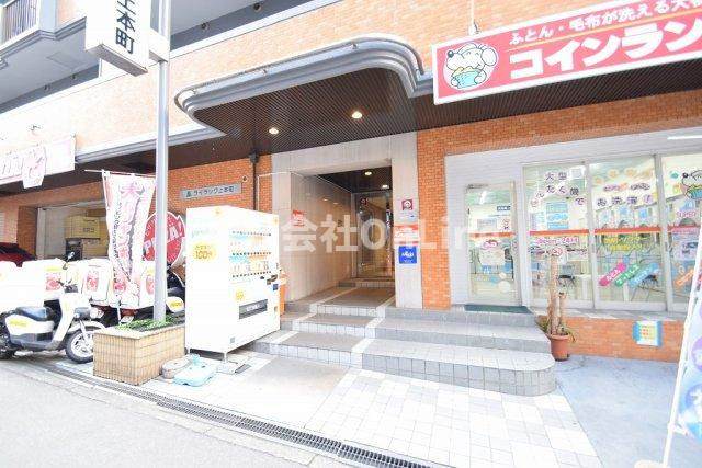 ライラック上本町のエントランス
