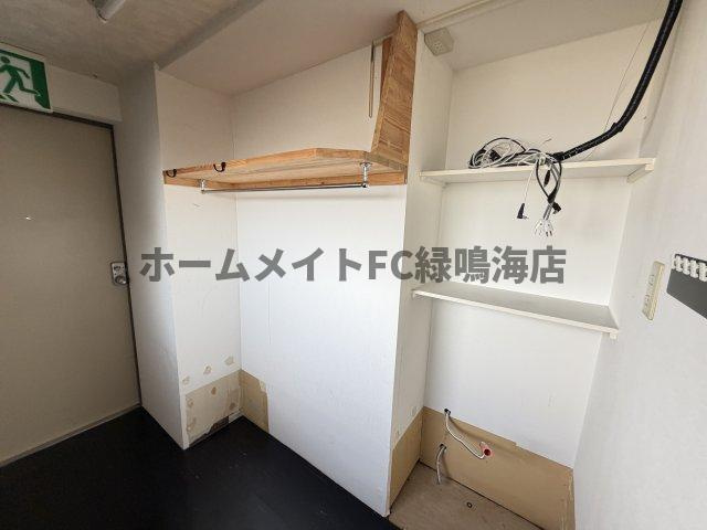ダンディビルの内装