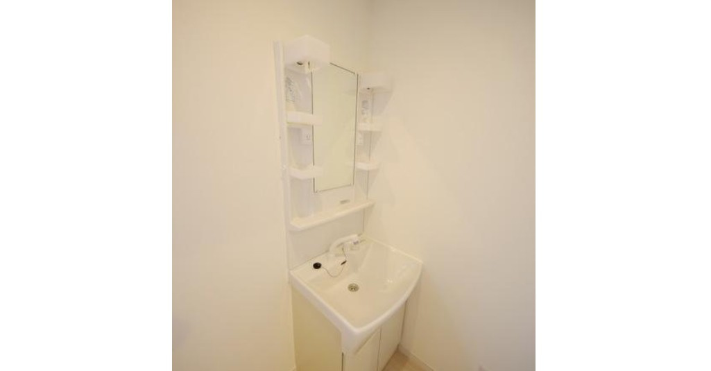 ＬＡＵＲＥＬ柴又の独立洗面台