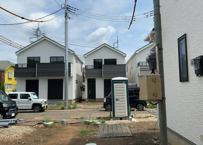【展望】 | 眺望を気にして物件を探す場合、前面に建物が建っていないか現地で確認しましょう！前面に建物があると景色はもちろん、日当たりや風通しにも影響が出てきます。住んだ時のことを想像しながら現地見学をしましょう。