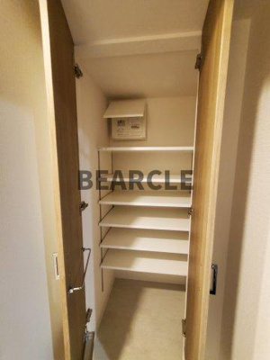 【収納】 | ベラジオレガシー葛野大路八条 | こまごまとしたものを収納できそうですね