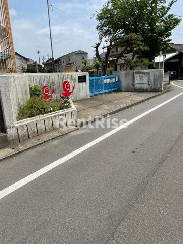 マーブル A棟の寝室|奥町西保育園 0.5km