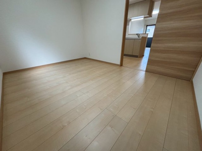 【洋室】 | コンフォート福生 | ※室内写真は別部屋の写真です。同仕様、現状優先