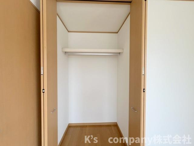 ●藤沢市打戻　中古戸建の収納|洋室の収納スペース◇