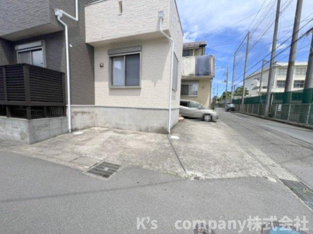 ●藤沢市打戻　中古戸建の駐車場|駐車スペース◇