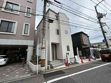 西区東観音町の前面道路含む現地写真