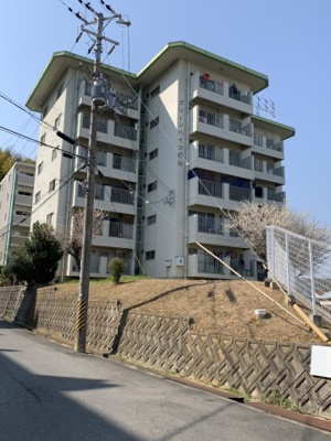 【外観】 | グリーンハイツ西山 | 外観は落ち着いています