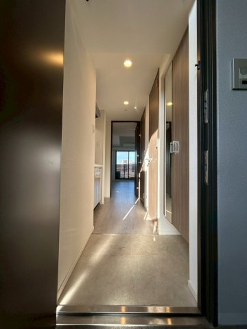 S-RESIDENCE福島玉川Unoの玄関
