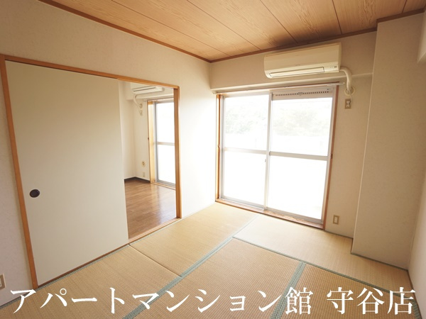 小泉ハイムの和室|反転です